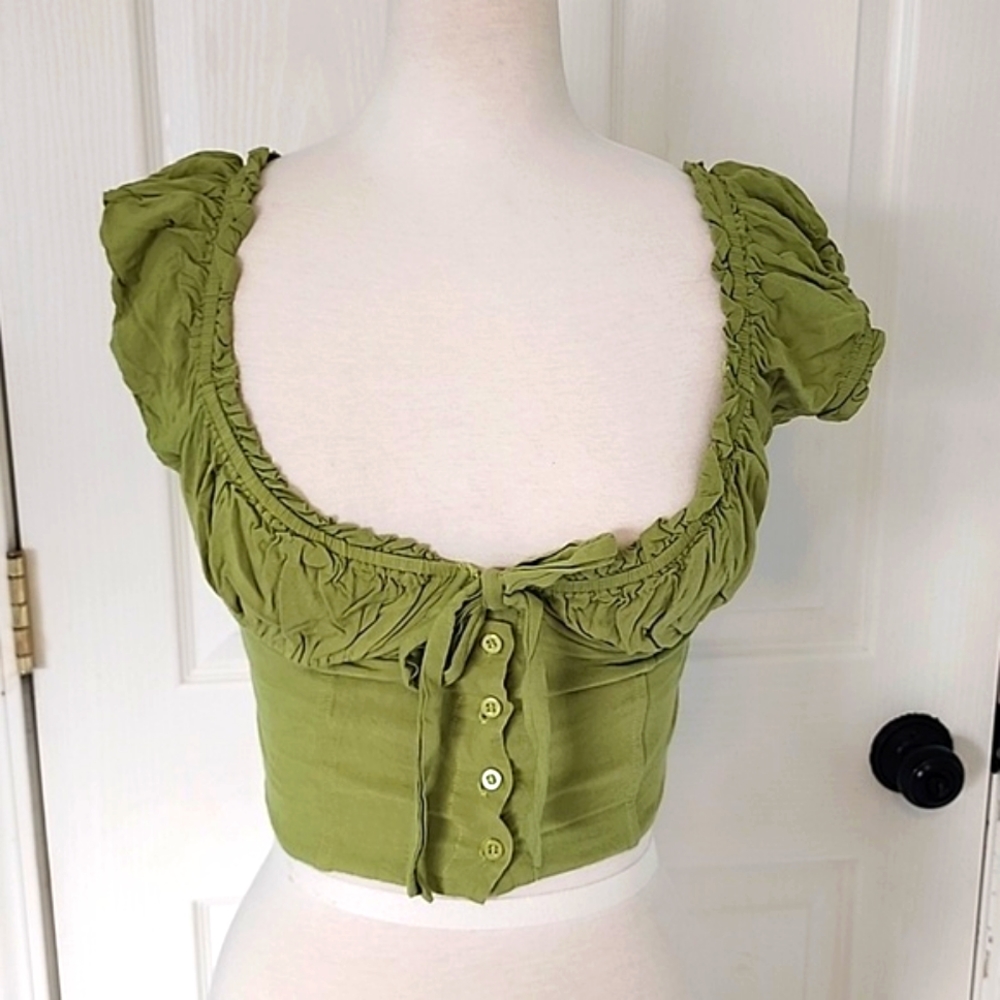 Kendall & Kylie Green Crop Top Size S